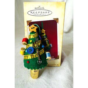 Hallmark Keepsake 2005 Ornament Christmas Trim A Tiny Tree Sew Thread Scissors